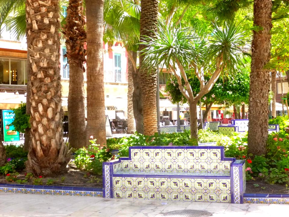 Elche - Plaza de la Glorieta 22