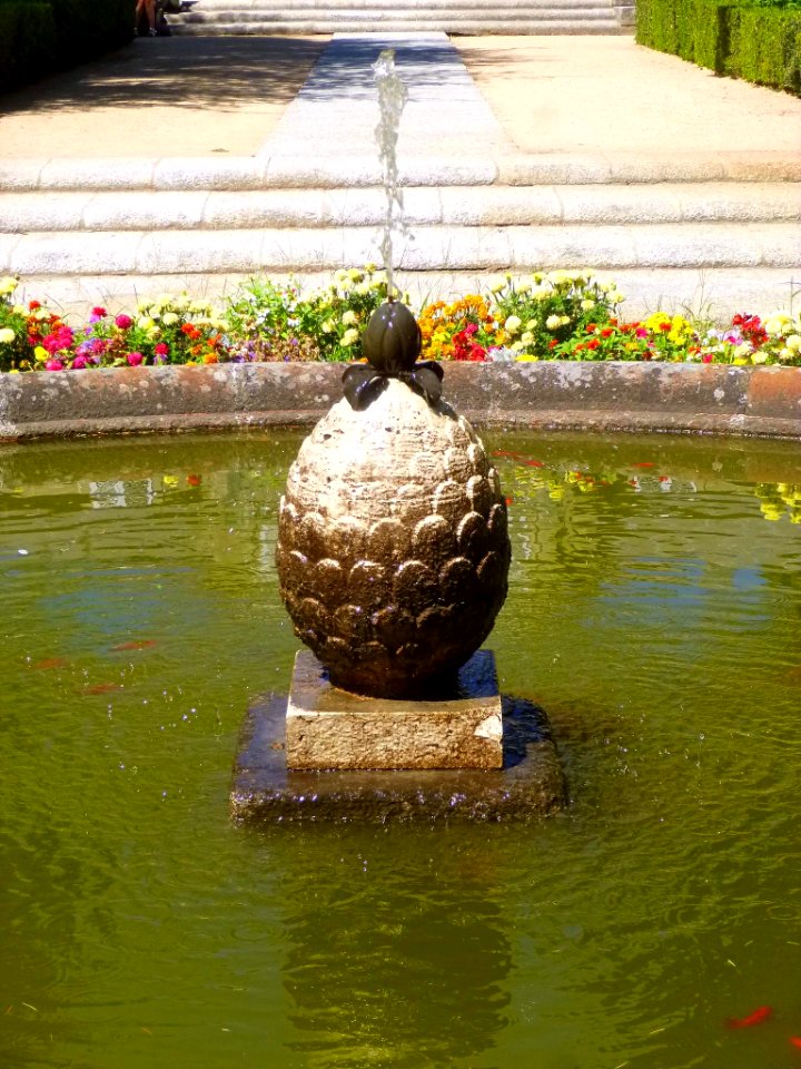 El Escorial - Casita del Príncipe, jardines 01