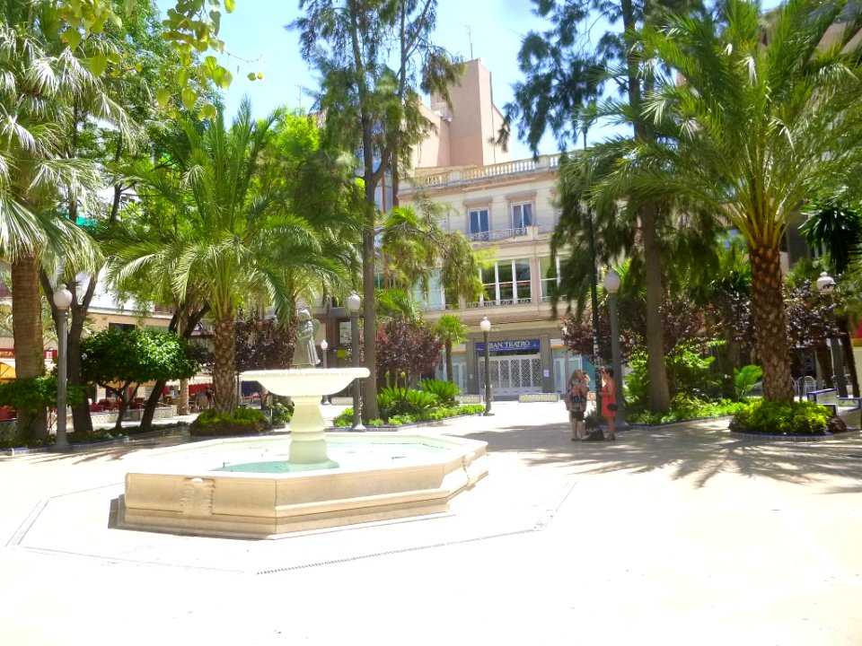 Elche - Plaza de la Glorieta 14