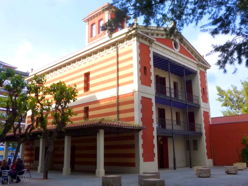 El Prat de Llobregat - Centre Cultural Torre Balcells 3