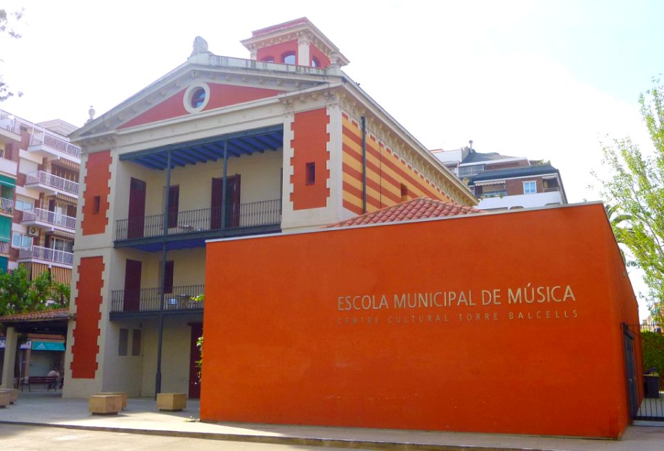 El Prat de Llobregat - Centre Cultural Torre Balcells 1