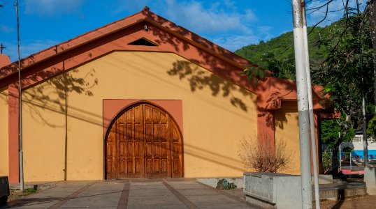 El Maco Church 2