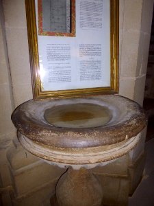 Elciego - Ermita de la Virgen de la Plaza, interiores 05