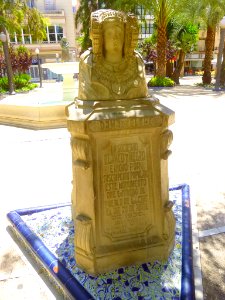 Elche - Plaza de la Glorieta 12