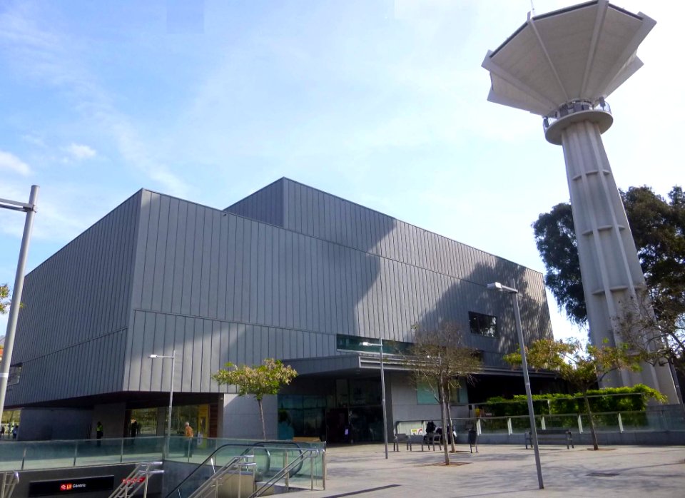 El Prat de Llobregat - Cèntric Espai Cultural-Biblioteca Antonio Mártin 5