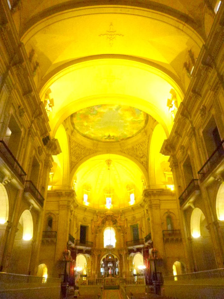 Elche - Basílica de Santa María, interior 01