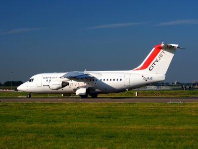 EI-RJS Cityjet British Aerospace Avro RJ85 - cn E2365 taxiing 15july2013 pic-004