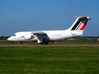 EI-RJH Cityjet British Aerospace Avro RJ85 - cn E2345 taxiing 18july2013 pic6