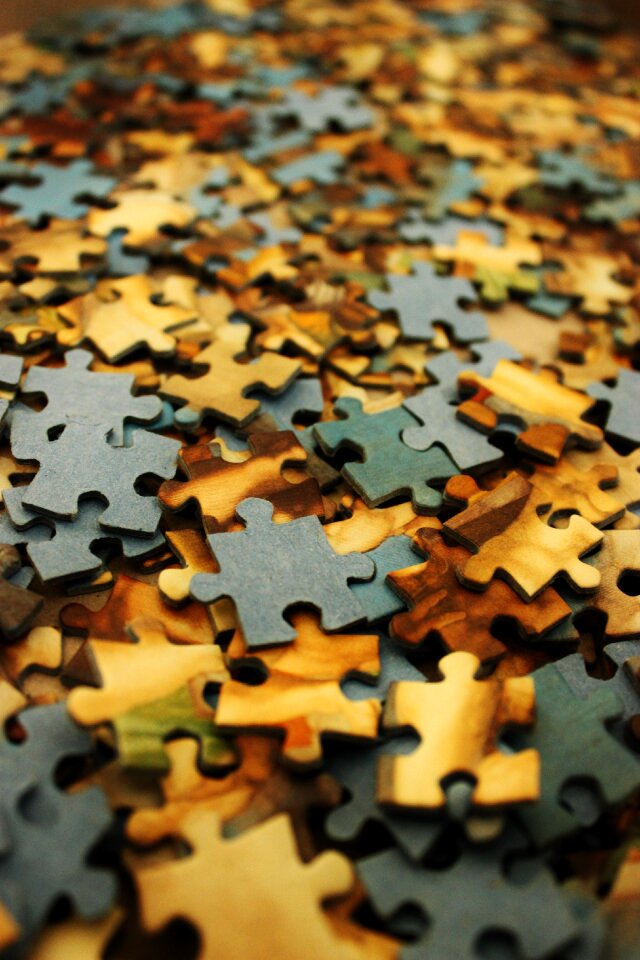Activity game jigsaw
