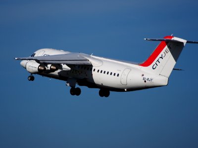 EI-RJY Cityjet British Aerospace Avro RJ85 takeoff from Schiphol (AMS - EHAM), The Netherlands, 11june2014, pic-4