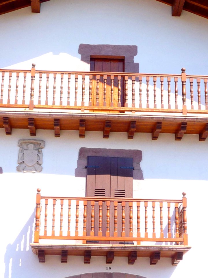 Elbete (Baztan) - Balcones 07