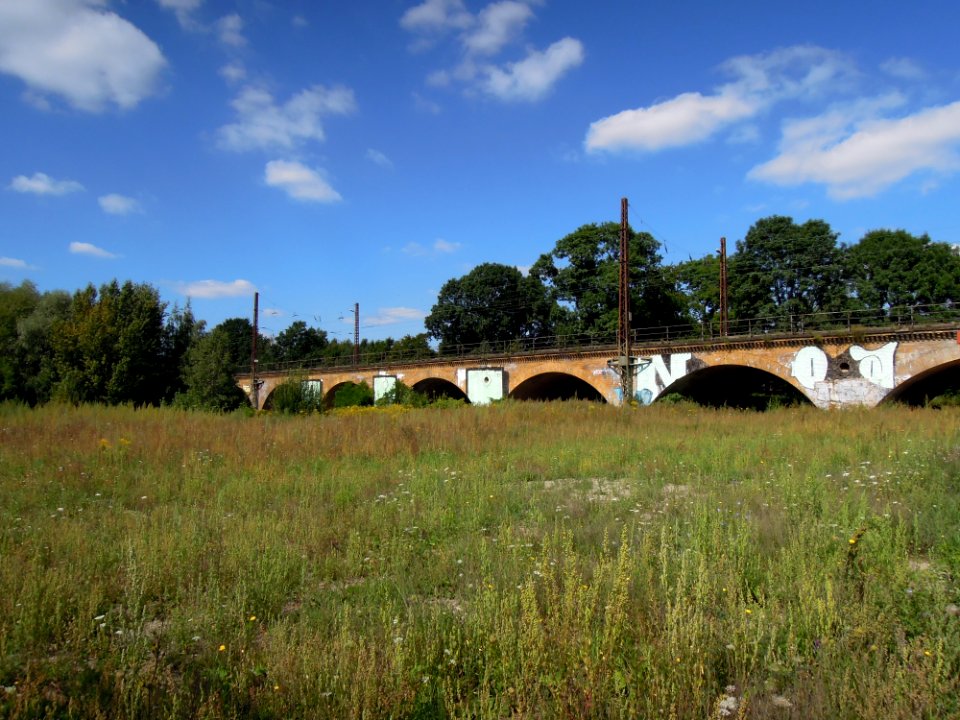 Eisenbahnviadukt Wiederitzsch im August 2017a
