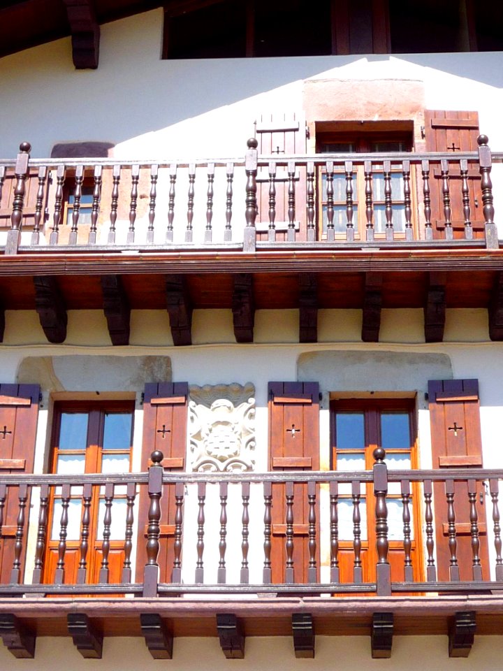 Elbete (Baztan) - Balcones 04
