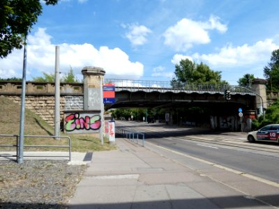 EisenbahnbrückeRosengarten Halle1
