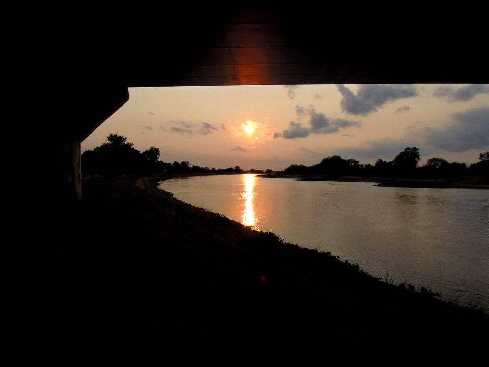 Elbebrücken südlich Wittenberg -Hauptöffnung der Straßenbrücke mit Blick nach West- Ende August 2018
