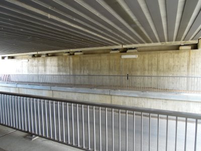 Eisenbahnbrücke der Bahnstrecke Leipzig-Hof in der Zwenkauer Straße in Böhlen OT Großdeuben -4-Verbundkörper-in-paralleler-Anordnung- im März 2018