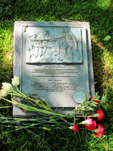 Elbe Day Memorial Arlington