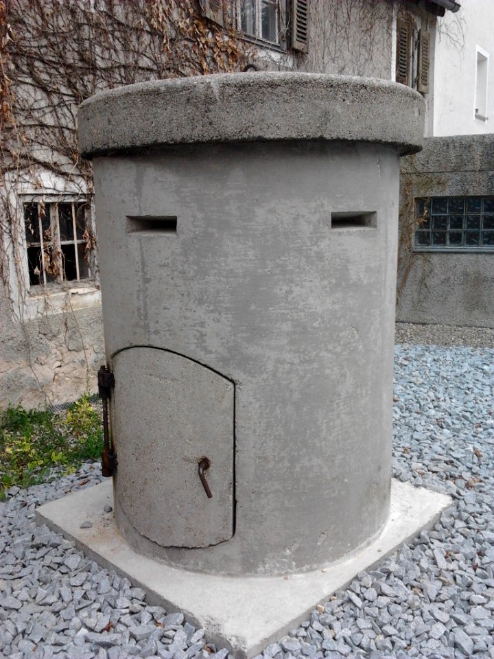 Eisenbahnpark Eichstätt -Bunker 2017-08