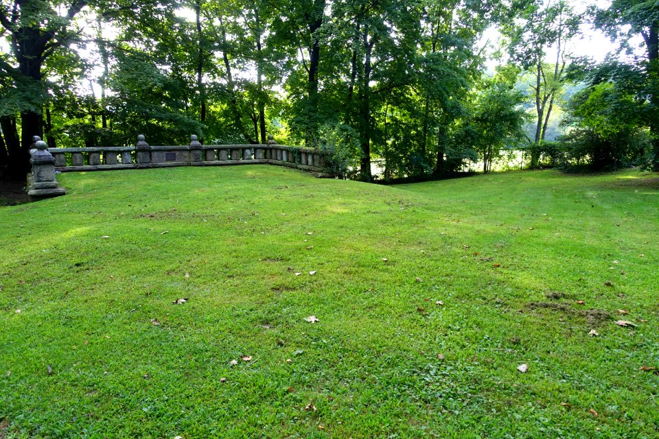 Eliot Memorial Park - Nonantum, Newton, MA - DSC07235