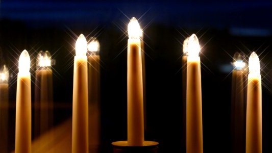 Electric candles with star effect
