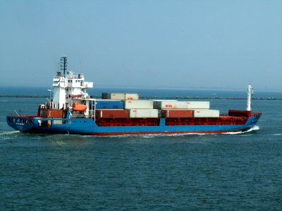 Elisabeth p2 approaching Port of Rotterdam 25-Jul-2006