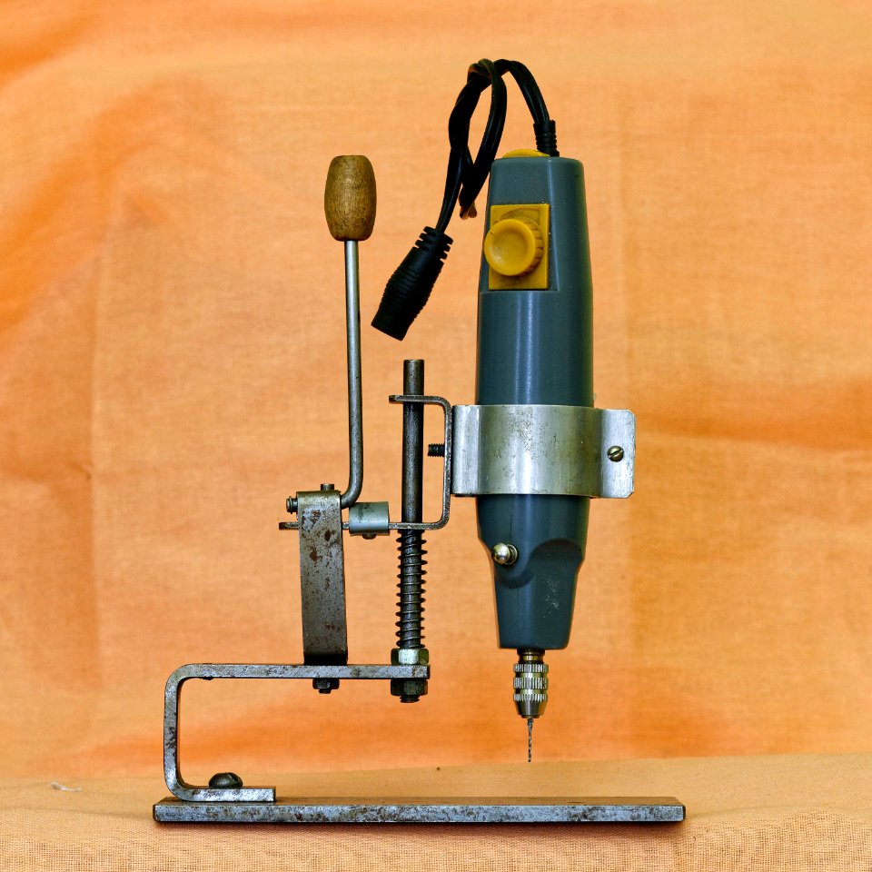 Electronics DIYers drill press 4