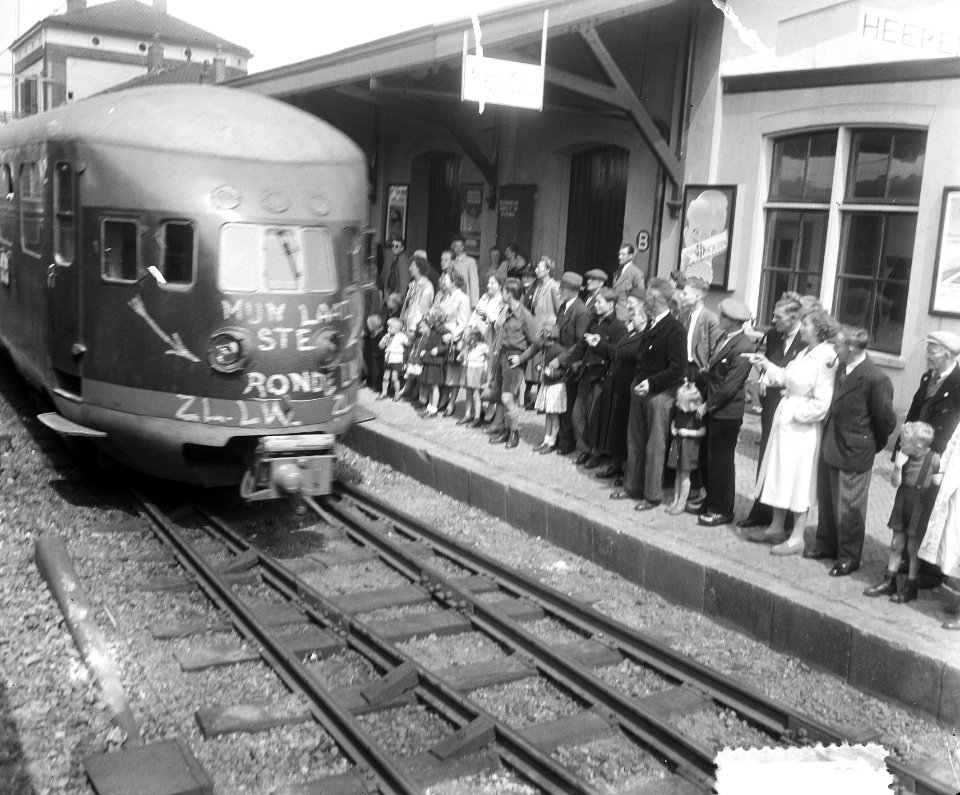 Electrificatie spoorwegtraject Zwolle-Leeuwarden-Groningen. Laatste rit dieseltr, Bestanddeelnr 905-1168