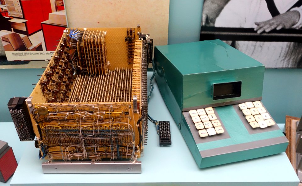 Electronic calculator prototype, made by Thomas E. Osborne for Hewlett-Packard, 1964, view 2 - National Museum of American History - DSC00028