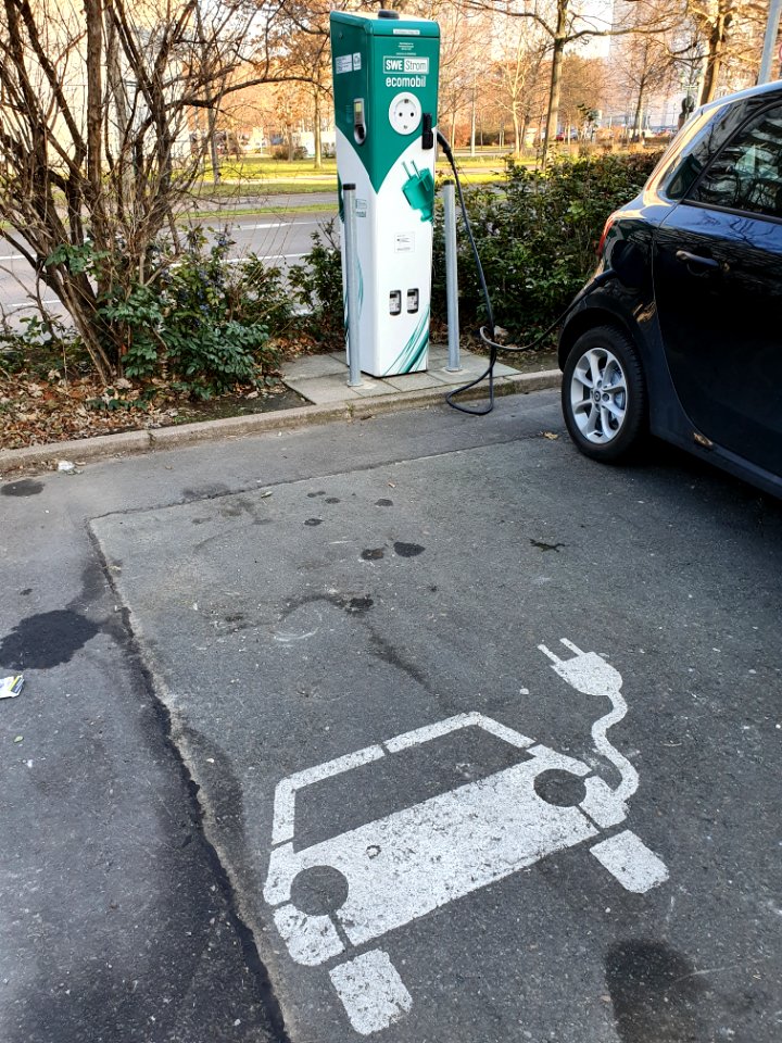 Electric vehicle charging station Erfurt 2