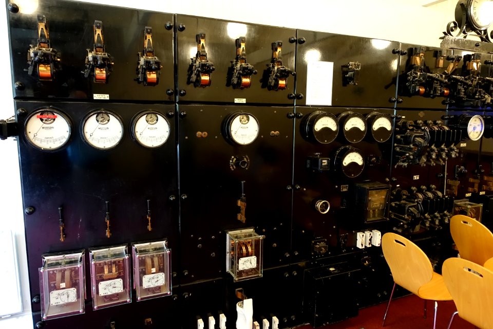 Electrical panel by Metropolitan-Vickers Electrical Co Ltd, 1926 - Waddesdon Manor - Buckinghamshire, England - DSC07603