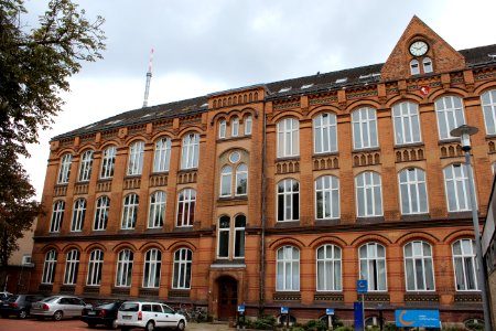Elisabethschule in Bremen, Elisabethstraße 135 - Knabenschule
