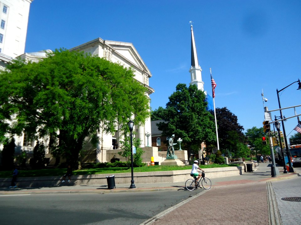 Elizabeth New Jersey near courthouse and library