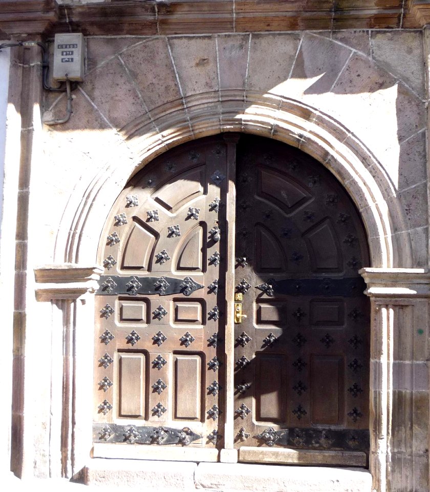 Elizondo (Baztan) - Puerta 07