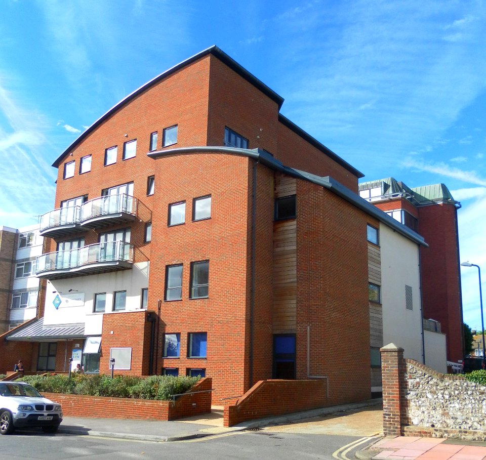Elim Pentecostal Church, Hartfield Road, Eastbourne (October 2012) (1)