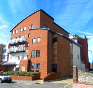 Elim Pentecostal Church, Hartfield Road, Eastbourne (October 2012) (1)