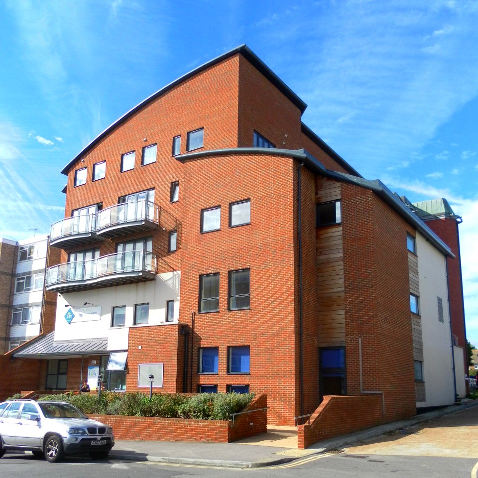 Elim Pentecostal Church, Hartfield Road, Eastbourne (October 2012) (2)