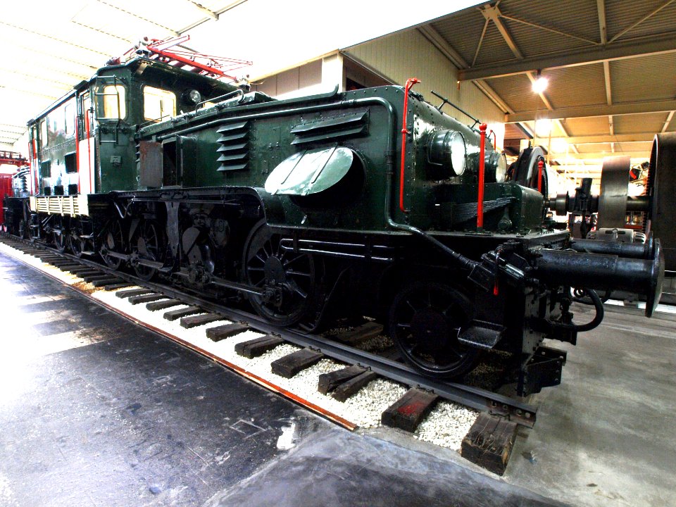 Elektrolokomotive der Baureihe 1089 der Österreichischen Bundesbahnen in Technik Museum Sinsheim