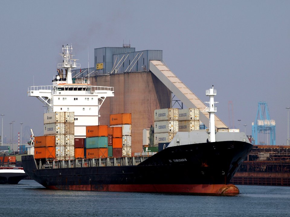 El Temerario IMO 9319571 at Port of Rotterdam 05April2009