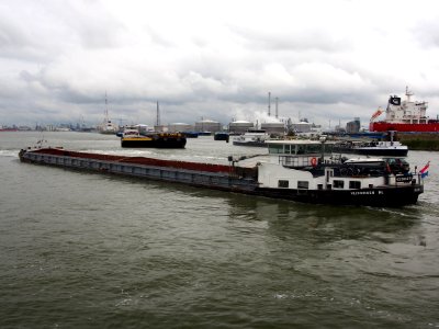 Elan - ENI 02303211, Van Cauwelaertsluis, Port of Antwerp pic4