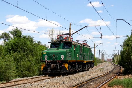 EL21-028