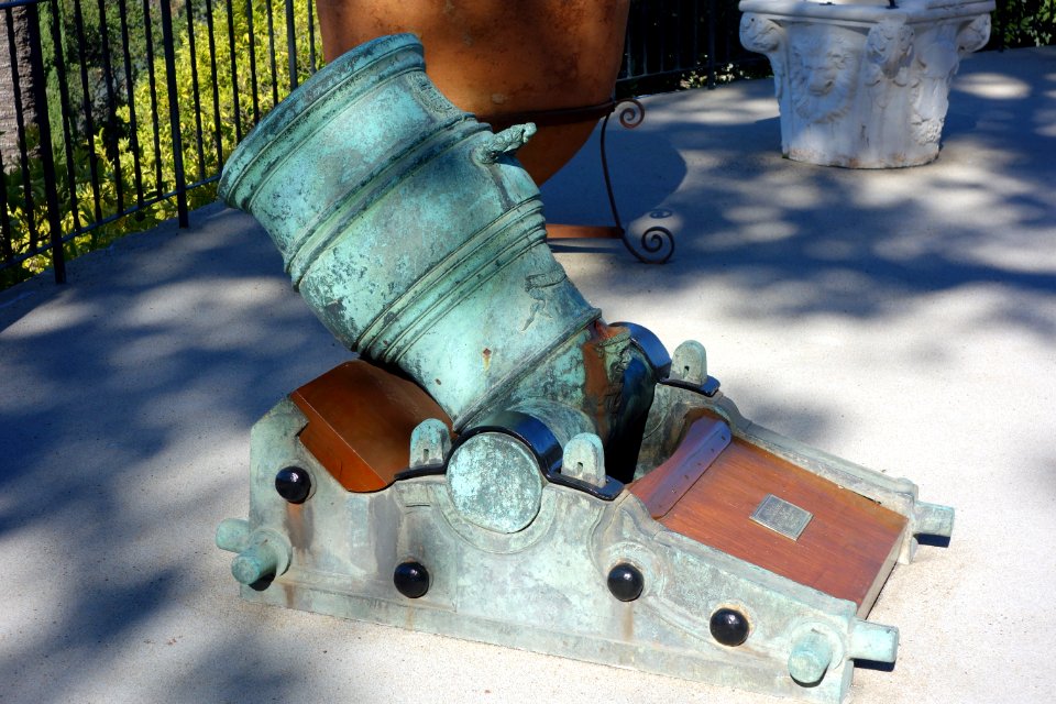 El Tisiphone, mortar from Morro Castle, Havana, removed in 1899 - Hearst Castle - DSC06649