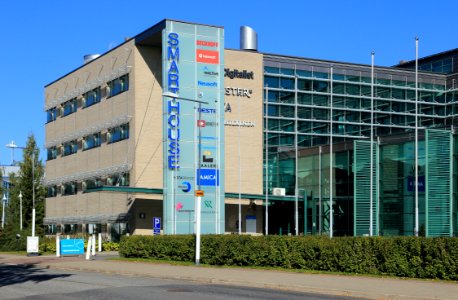 Elektroniikkatie 8 Oulu 20180909 01
