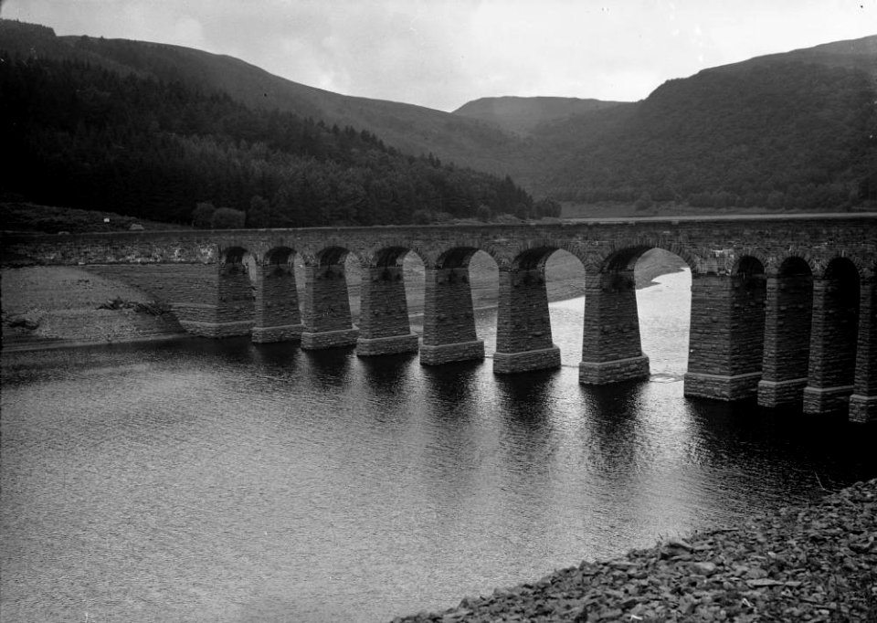 Elan Valley reservoir (1294038)