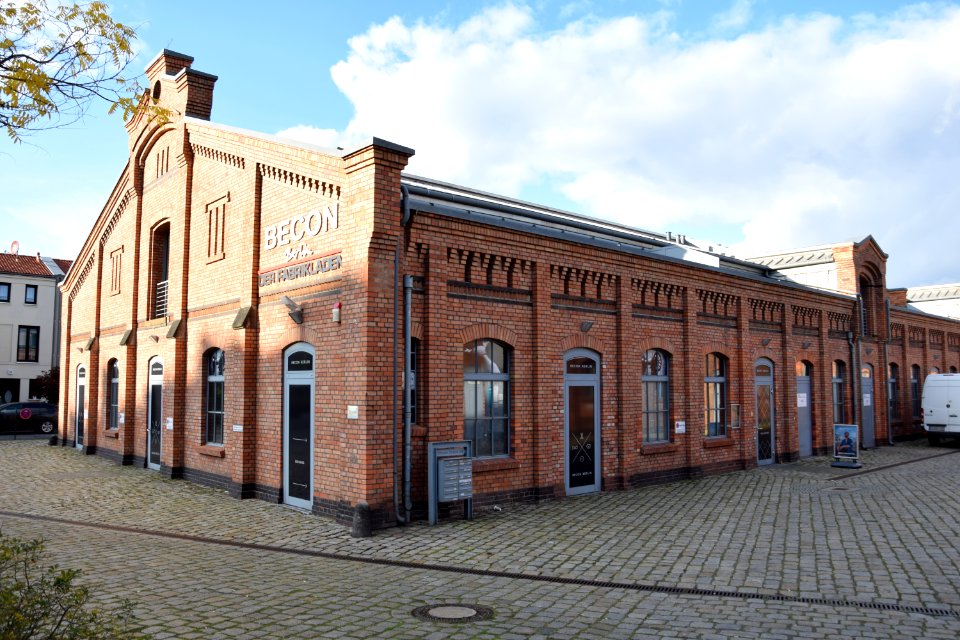 Eldenaer Straße 35 Gewerbehof (Gebäude links) in Berlin-Friedrichshain
