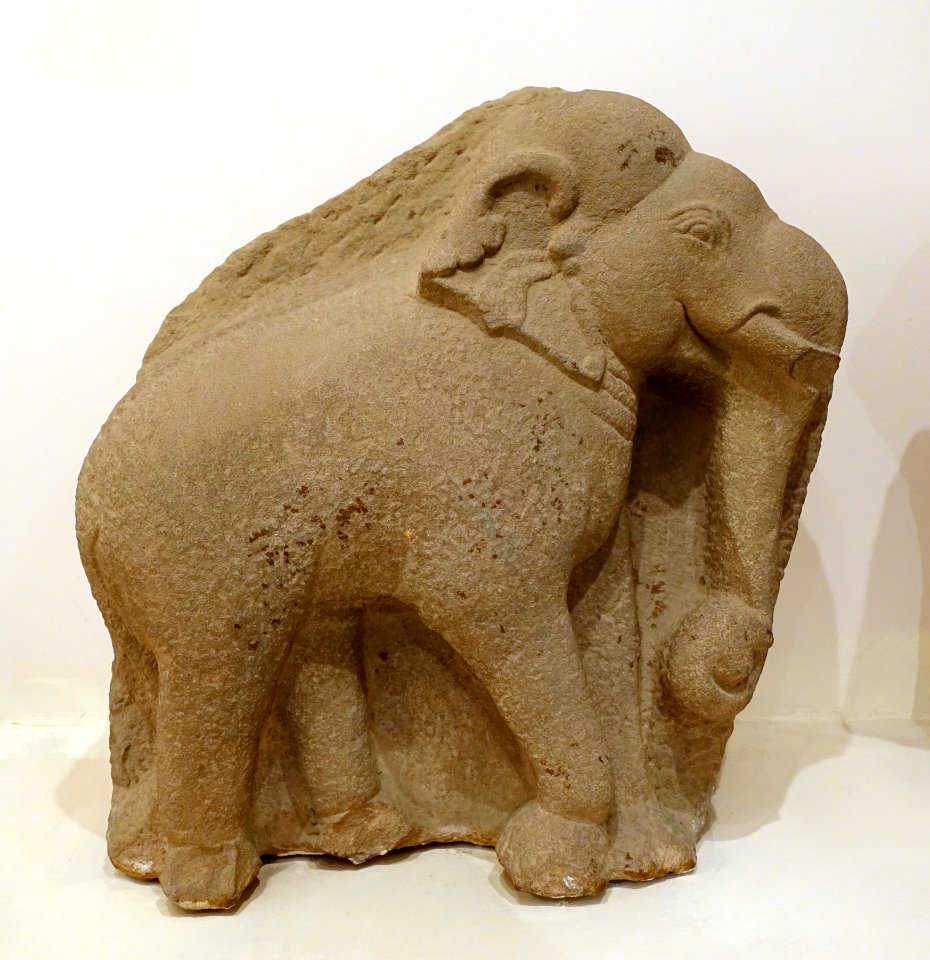 Elephant, Champa sculpture, Quang Nam province, 7th-8th century AD, stone - Vietnam National Museum of Fine Arts - Hanoi, Vietnam - DSC04787