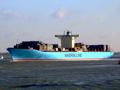 Eleonora Maersk p1 9321500, leaving Port of Rotterdam, Holland 25-Jan-2007