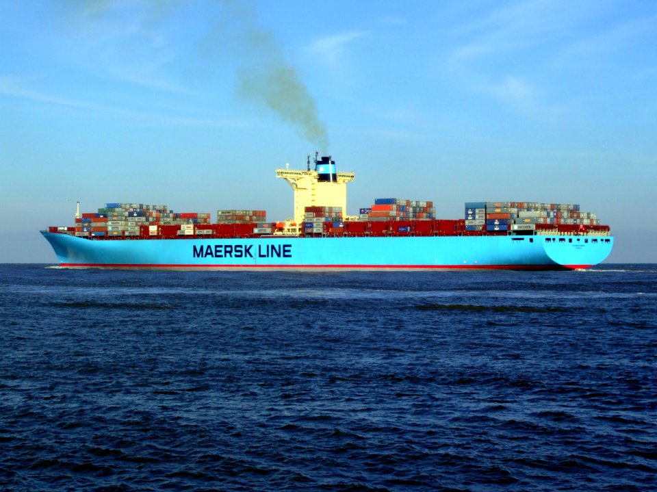 Eleonora Maersk pB 9321500, leaving Port of Rotterdam, Holland 25-Jan-2007