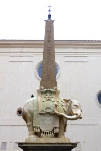 Elephant and Obelisk (Pulcino della Minerva) - Piazza della Minerva, before Santa Maria sopra Minerva - Rome, Italy - DSC09708