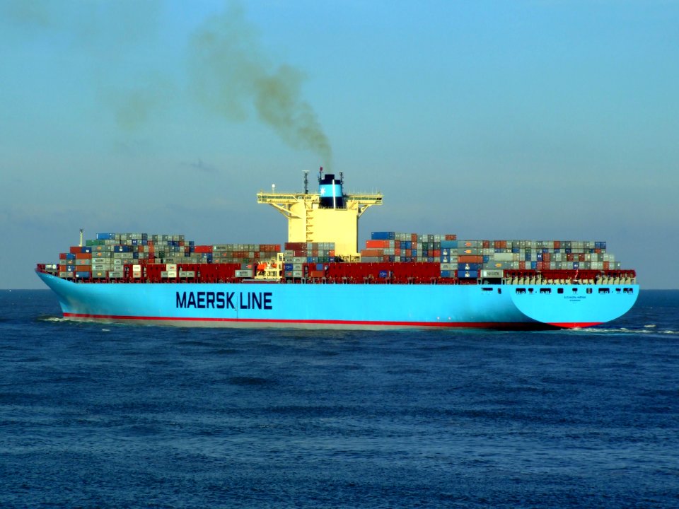 Eleonora Maersk pD 9321500, leaving Port of Rotterdam, Holland 25-Jan-2007