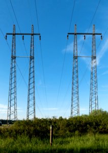 Electricity pylons in Häggvall 2